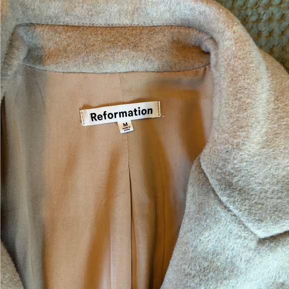 Reformation Whitmore Coat - Light Camel - Size M - Picture 6 of 8